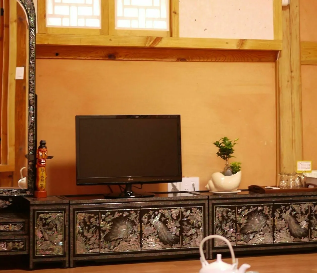 Haemil Hanok Guesthouse Σεούλ Πανσιόν